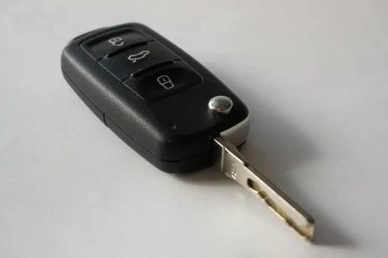 Automotive Locksmith