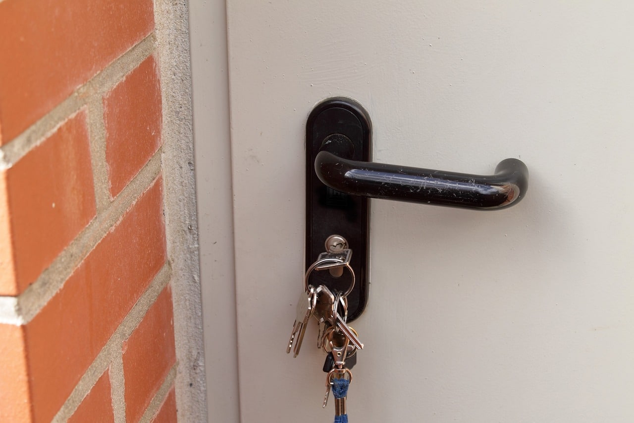 How Much Does a Residential Locksmith Cost? Find Out Here